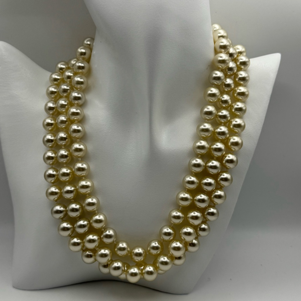 Vintage Mallorca Jewelry The First Lady Collection 3 Strand Faux Pearl Necklace